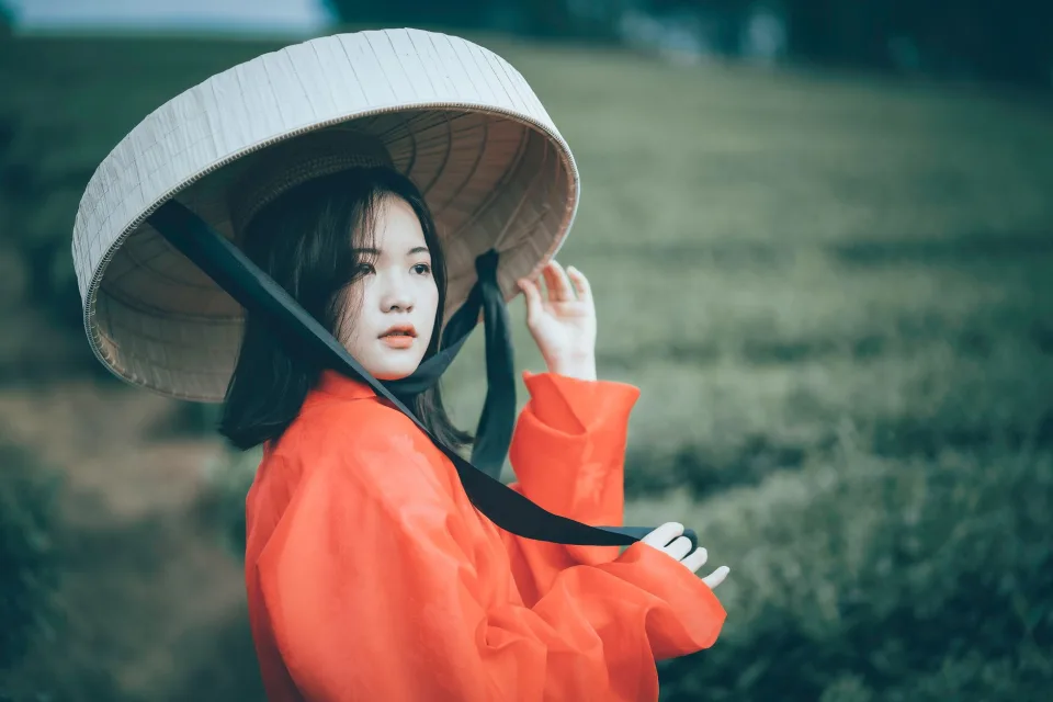 Đi khảo sát khách hàng ngoài chợ